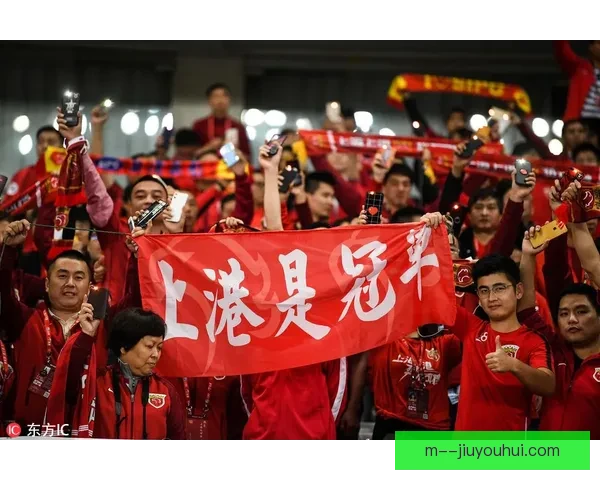 梅西第八次捧起金球奖后依然在美职联赛场惊艳表现单场贡献五次助攻创造历史